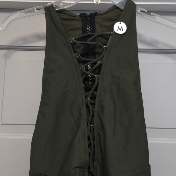 Bathing suit - Picture 2 of 6